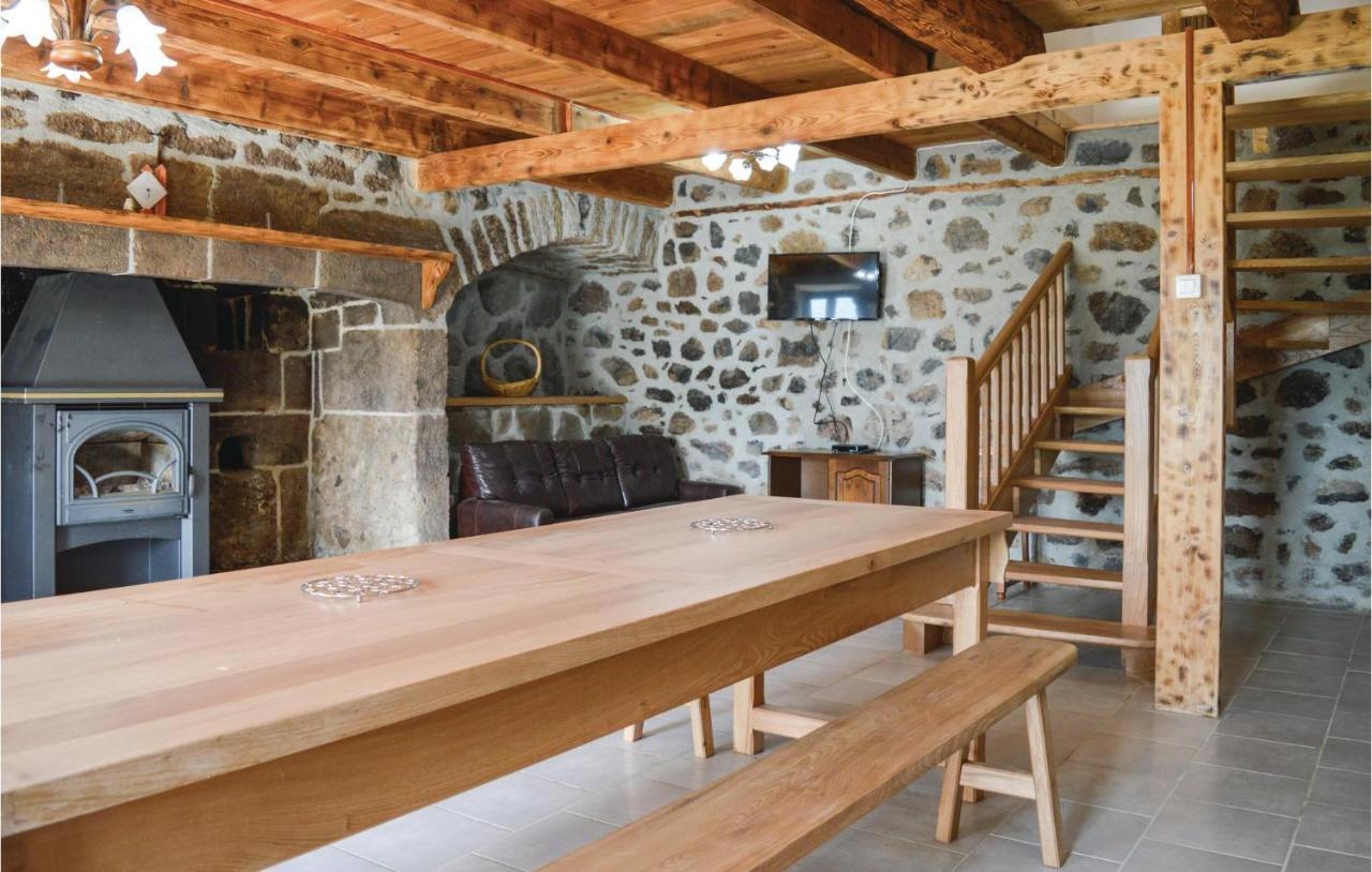 3 Bedroom Beautiful Home In Cheylade Esterno foto